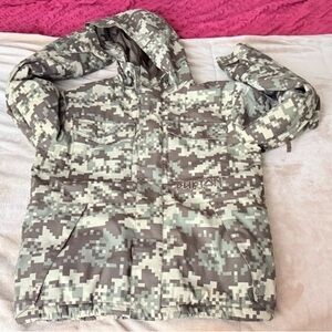 Rare Vintage Burton Military Camo Boys Large Ski Jacket